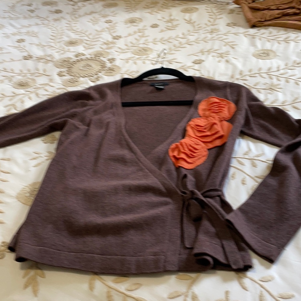 Saja cotton wrap and tie sweater